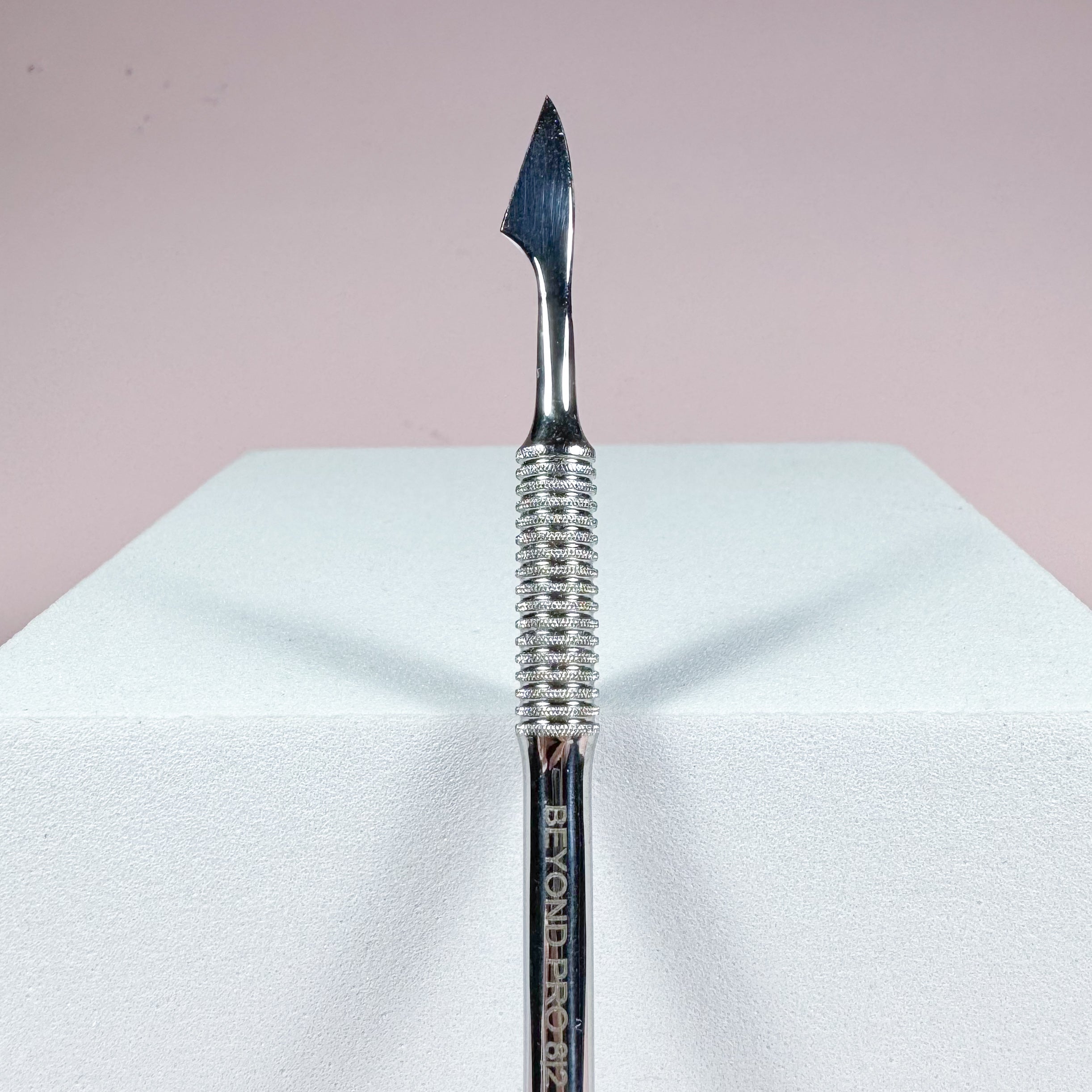 Beyond pro 8|2 Cuticle Pusher